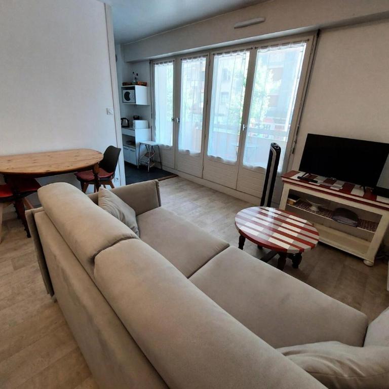 Résidence Le Commodore - Agréable studio au coeur de la ville, quartier animé ! MAE-7864 - Studio - 1