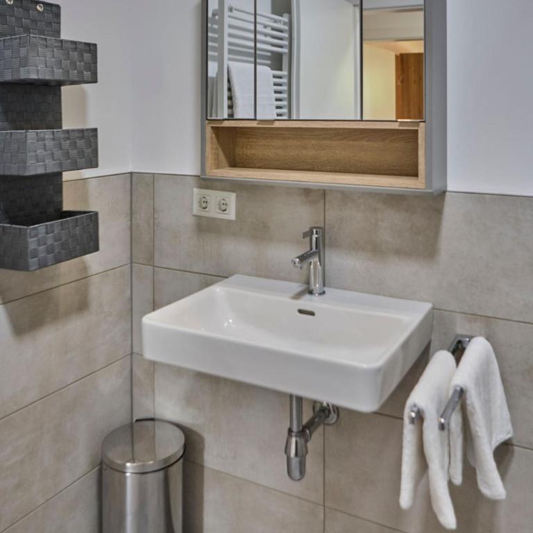 Barons Living - Apartment mit 2 Schlafzimmern - 15