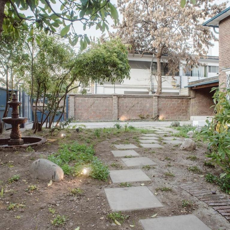 Refugio Urbano Depto Acogedor con Dos Niveles - Apartamento - 23