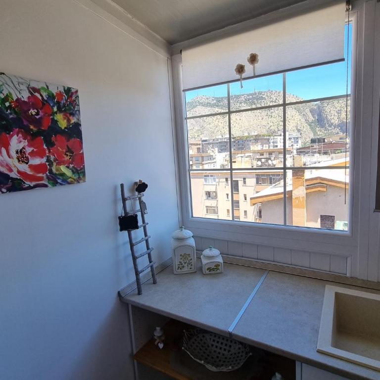 CITY HOUSE & FREE PARKING by Perry-Holiday moderno, panoramico e comodo fino a 6 ospiti - Apartment with Terrace - 41