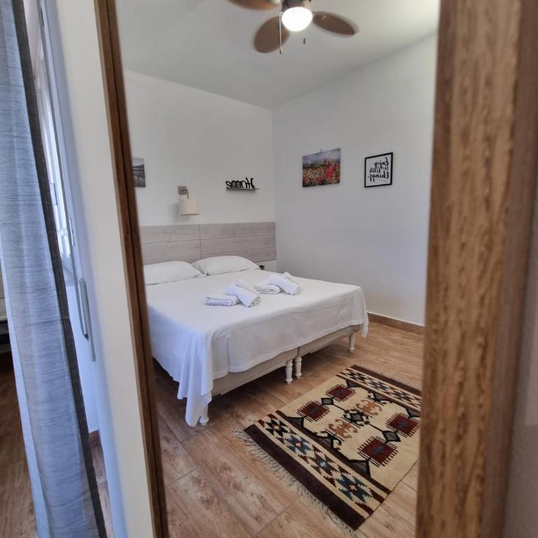 CITY HOUSE & FREE PARKING by Perry-Holiday moderno, panoramico e comodo fino a 6 ospiti - Apartment with Terrace - 30