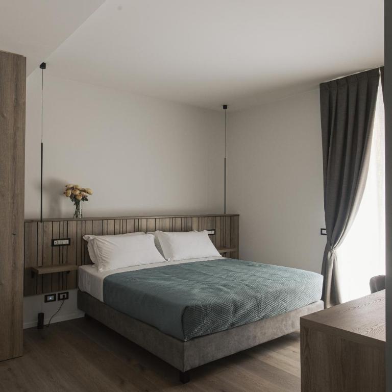 Dimora Don Minzoni - Triple Room with Balcony - 1
