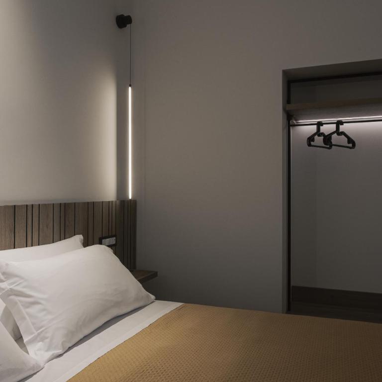 Dimora Don Minzoni - Superior Triple Room - 3