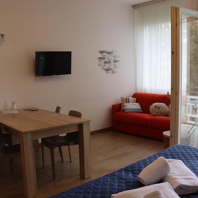 Monika Holiday Beautiful Lake View - Appartamento Monolocale con 1 Letto Matrimoniale - 57