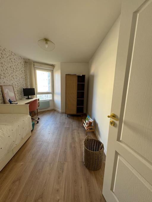 Le Repaire Elégant - Two-Bedroom Apartment - 18