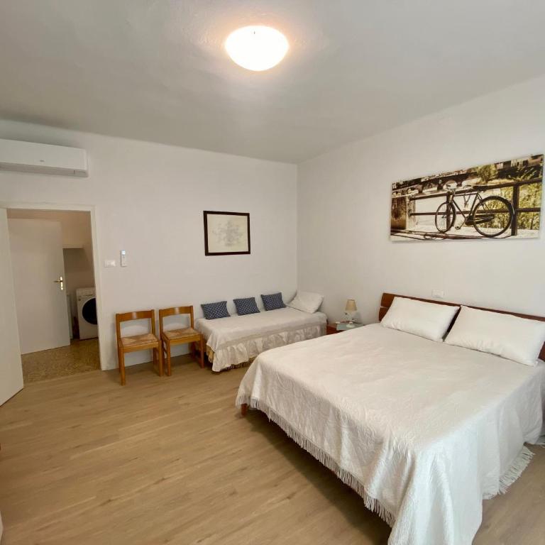 Polly's Apartment 1 floor - Appartamento con 1 Camera da Letto - 2