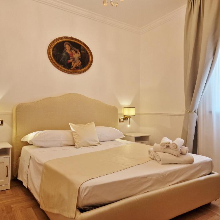 LA BARONESSA CHARMING HOUSE with parking - Three-Bedroom Apartment - 10
