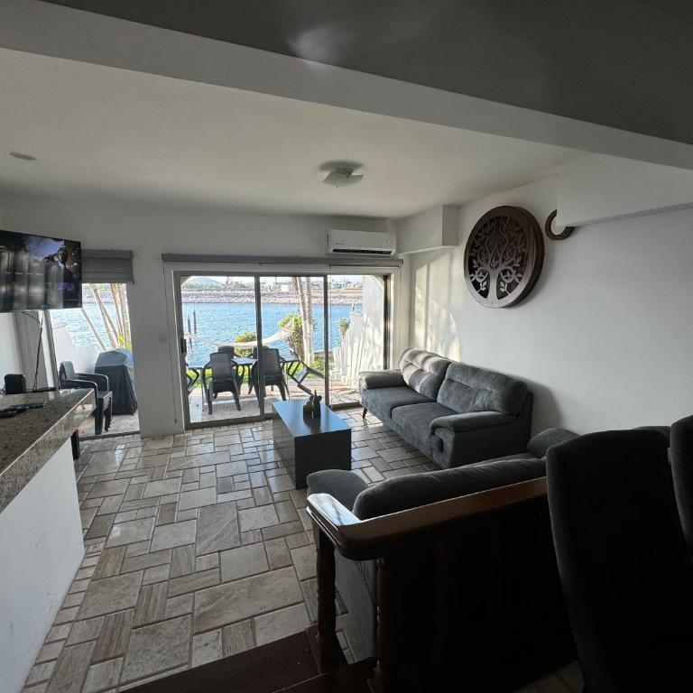 Casa Marina Maza Vista al Mar 12 Personas - Three-Bedroom Apartment - 4