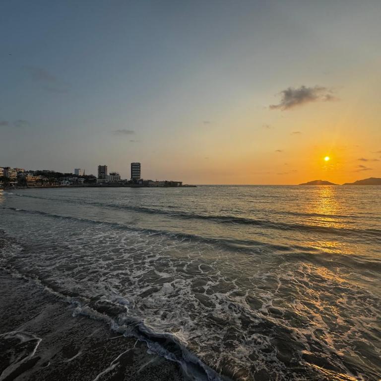 Casa Marina Maza Vista al Mar 12 Personas - Three-Bedroom Apartment - 26