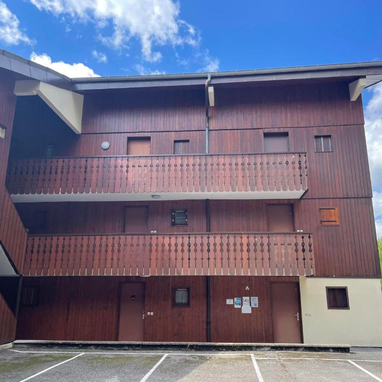 Studio calme pour 4 personnes avec parking privatif - Studio - 10
