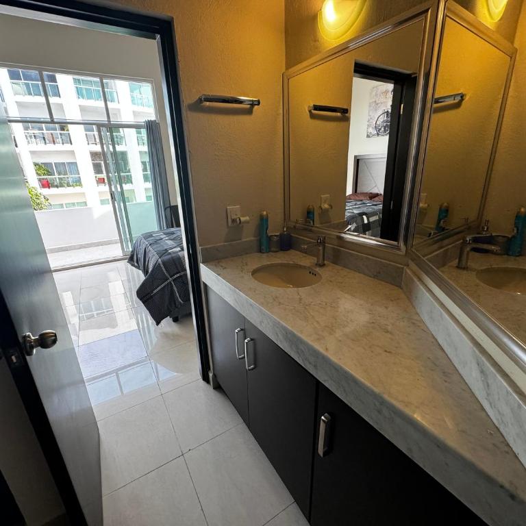Casa Isla Marina Vista al Mar 20 Personas - Four-Bedroom House - 33
