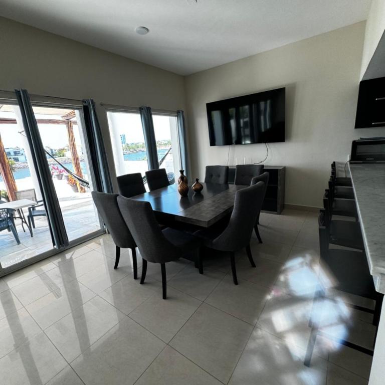 Casa Isla Marina Vista al Mar 20 Personas - Four-Bedroom House - 29
