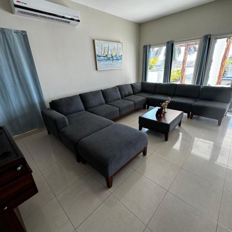 Casa Isla Marina Vista al Mar 20 Personas - Four-Bedroom House - 28