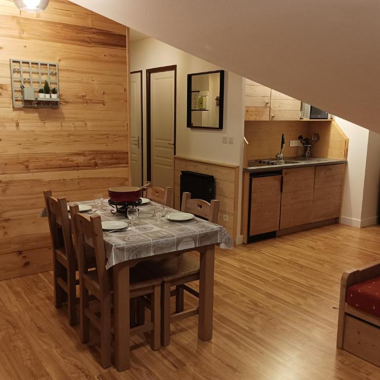 Studio Villar d'Arene Résidence la Meije Blanche - Appartement 1 Chambre - 1