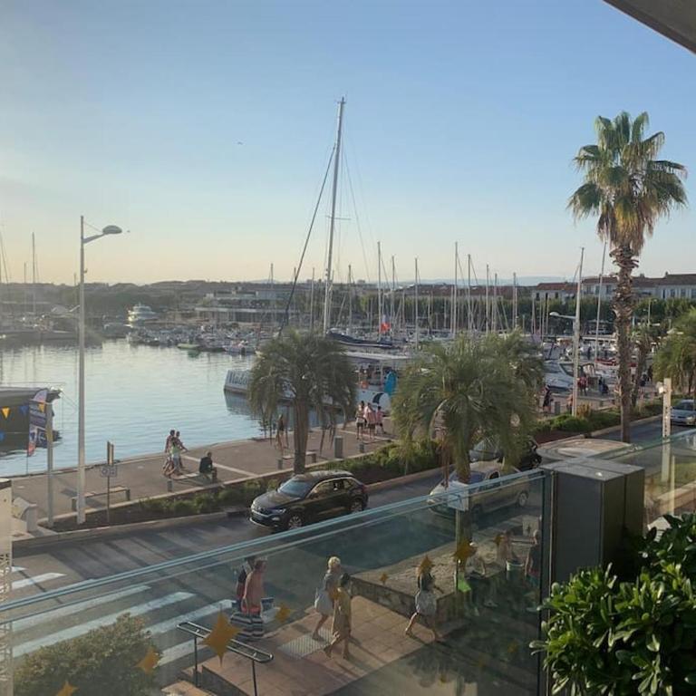 Appartement T3 rénové à 5 min de la plage - Fréjus - Apartment mit 2 Schlafzimmern - 10