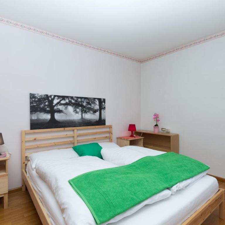 Chalet Center Pic - Three-Bedroom Townhouse - 4