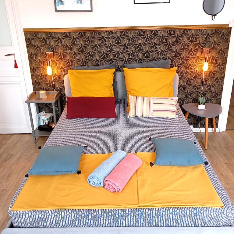 Chez l'habitant, propose Grande chambre Vieux port Marseille - Chambre Double - 8