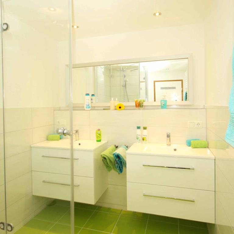 Gästehaus Bachtl - Apartment mit Dusche - 3