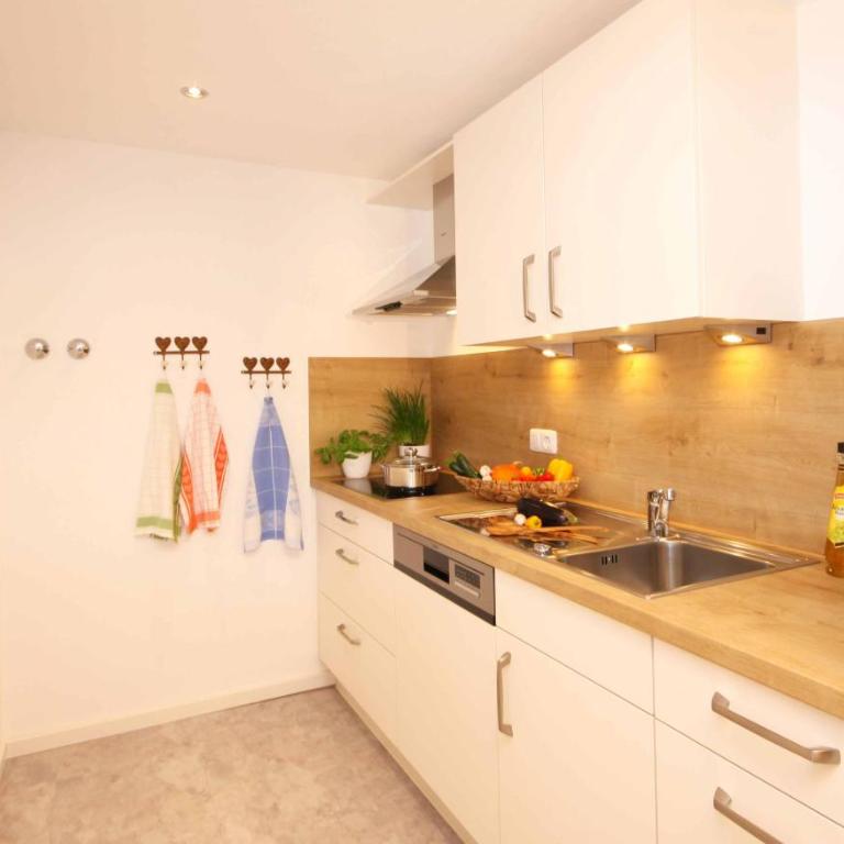 Gästehaus Bachtl - Apartment mit Dusche - 4