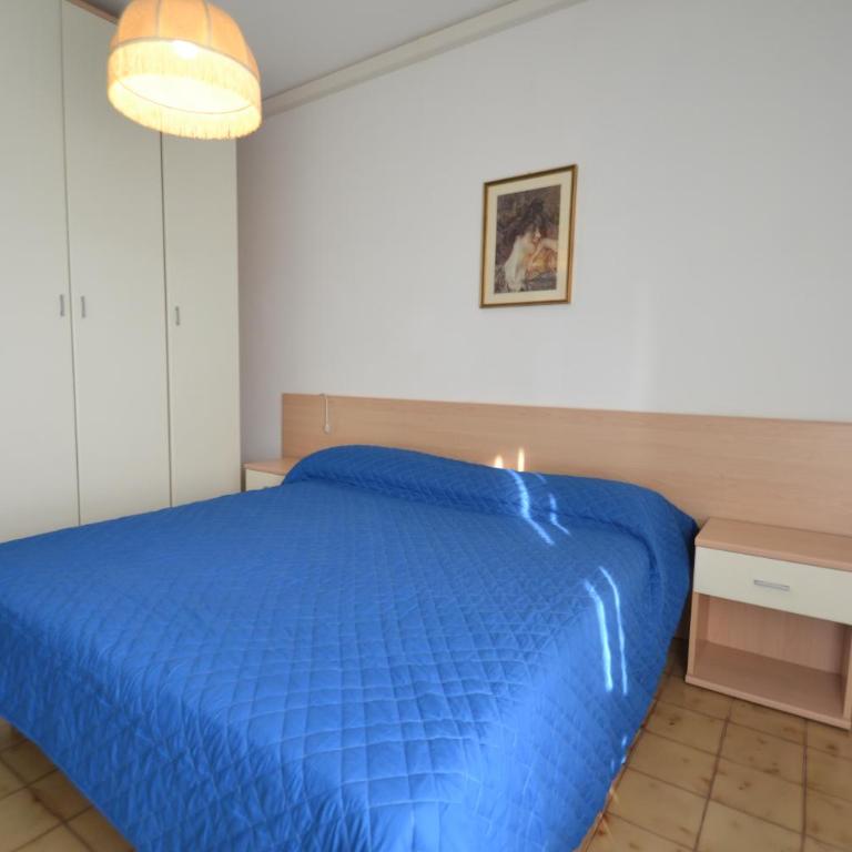 Montecarlo - One-Bedroom Standard Apartment - 17
