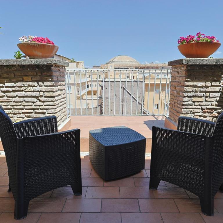 Arch Rome Suites - Camera Matrimoniale Superior con Balcone - 2