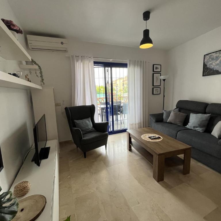 Benalmadena Medus Sea View Andra - Two-Bedroom Apartment - 16
