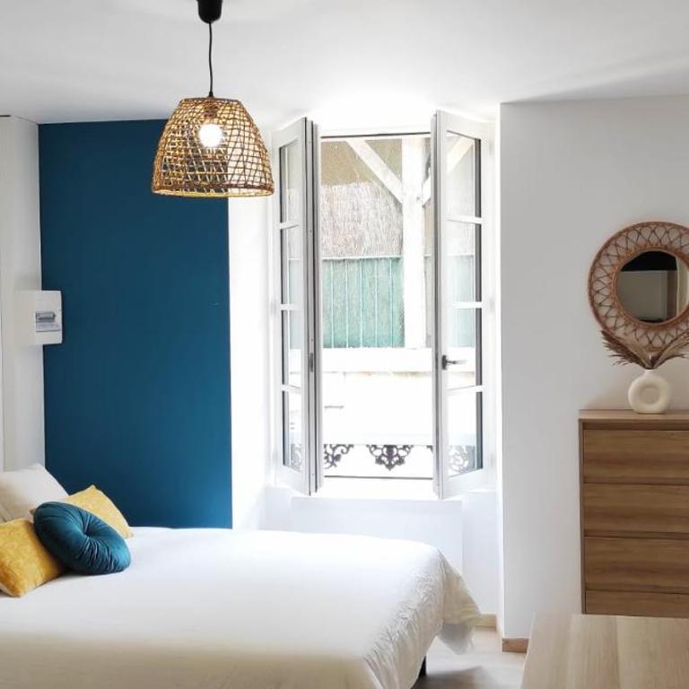 3- L'Elégant - Sarlat - Centre ville - Studio Lit Queen-Size - 2