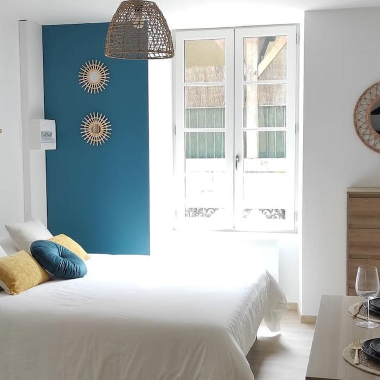 3- L'Elégant - Sarlat - Centre ville - Studio Lit Queen-Size - 3