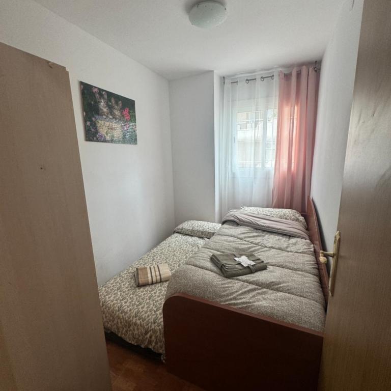 Apartmentos Salou Summer Life - Three-Bedroom Apartment - 2