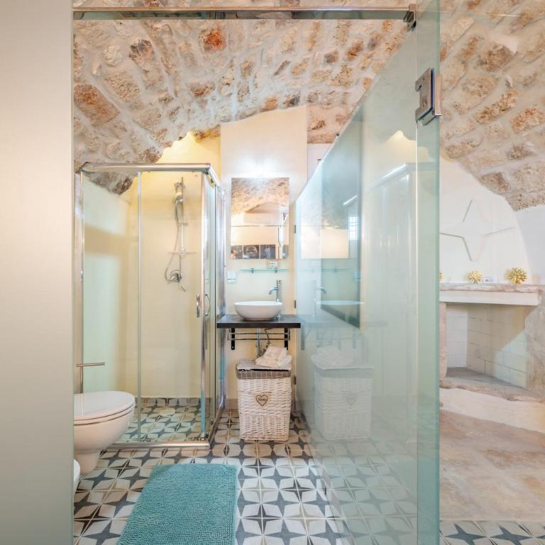 Donna Alfa Suite by Rentbeat - Casa con 1 Camera da Letto - 11