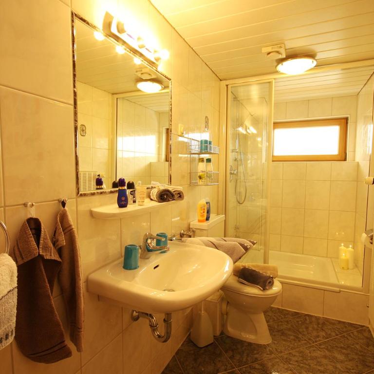 Gästehaus Bachtl - Apartment mit Dusche - 6