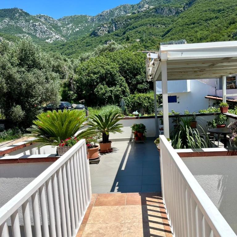 Apartments Harmonija - Apartman sa 4 Spavaće Sobe i Pogledom na More - 6