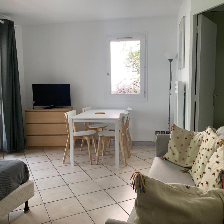 Studio confortable en centre avec parking, 2 pers. - Studio - 1