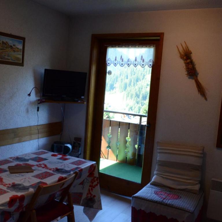 Studio Mezzanine, Châtel - Proche Village et Remontées, 4 Pers., Parking, Balcon, Cuisine équipée - FR-1-676-161 - Studio - 4