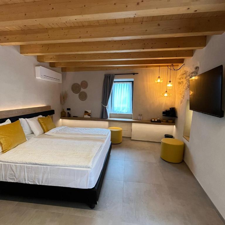 Stella D'Oro - Hotel & Apartments - Camera Deluxe - 7