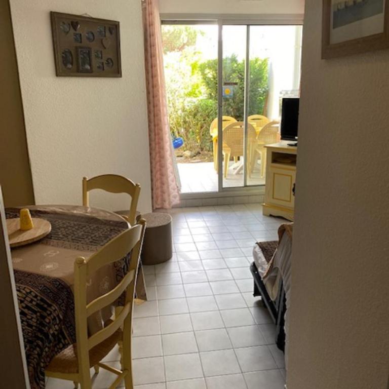Vittoria Immobilier 4-REGLEMENT SUR PLACE -chèques vacances acceptés - Apartment - Ground Floor - 1