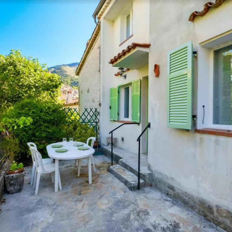 La Tiniera à Lucéram - Maison rénovée 2023- Terrasse - Wifi - Village des crèches - Maison 1 Chambre - 4