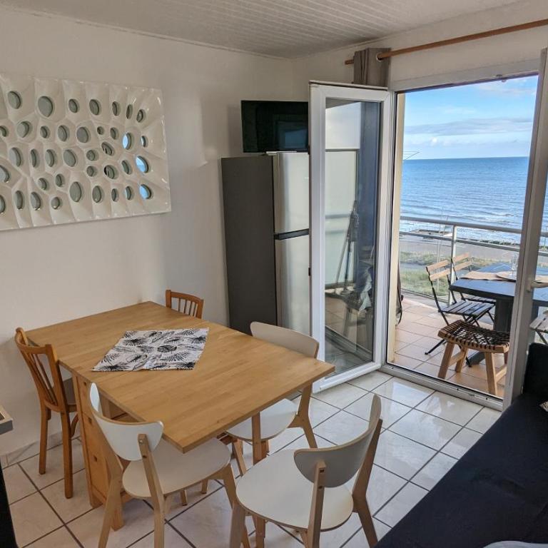 Appartement vue mer - accès direct à la plage - 4 à 5 personnes - Appartamento con Vista Mare - 13
