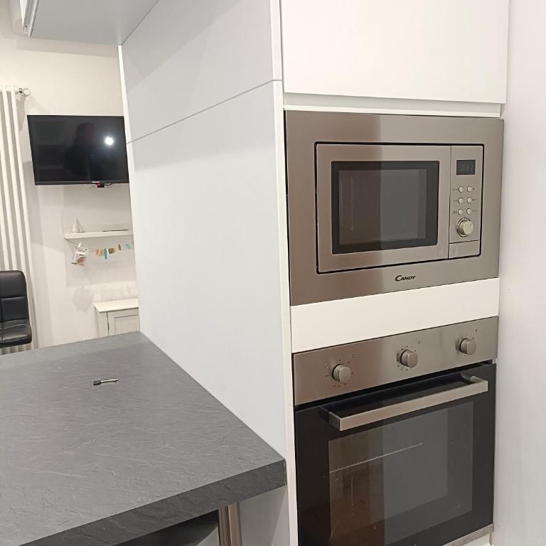 Suite vecchia Dante - Appartamento con 2 Camere da Letto - 16