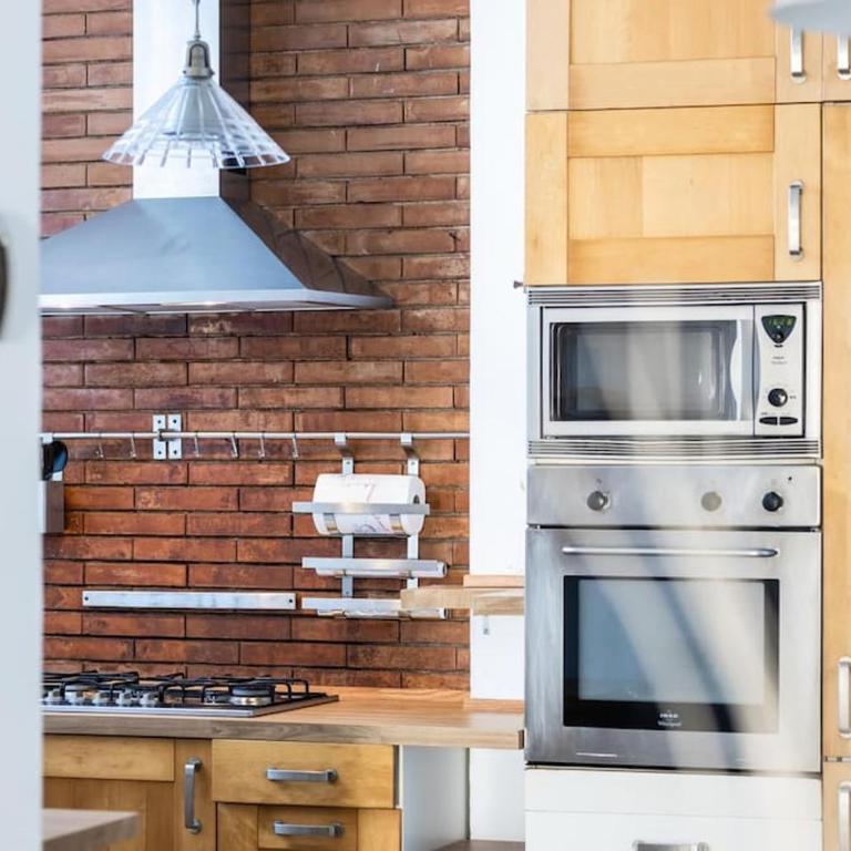 Trilocale con patio esterno - Appartamento con 2 Camere da Letto - 32
