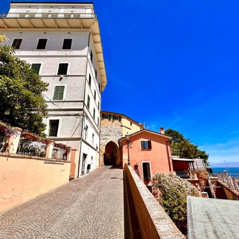 PAULIS - Semiattico in pieno centro a Sirolo, con meravigliosa vista mare - Appartamento con Vista Mare - 22