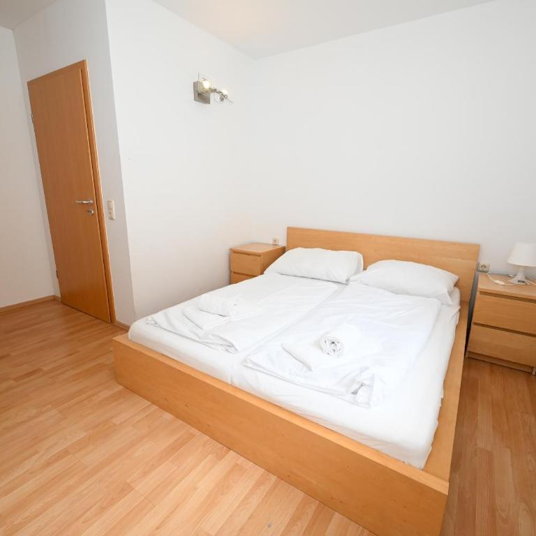 Appartementhaus Zell City by All in One Apartments - Comfort Two-Bedroom Apartment - 9