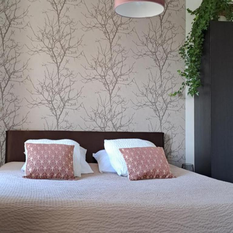 Chez Christine Et Fabrice - Studio Lit Queen-Size - 3