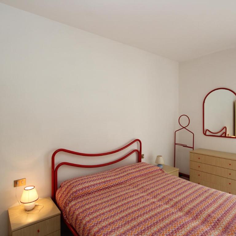 Halley - Two-Bedroom Apartment - 21