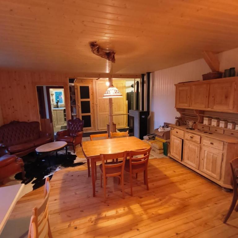 Ô Bercail Gîte de basse montagne 7' de vercorin - Chalet - 37