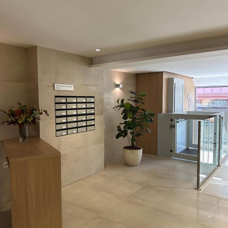 Piso en el corazón de Alicante con ubicación única - Two-Bedroom Apartment with City View - 33