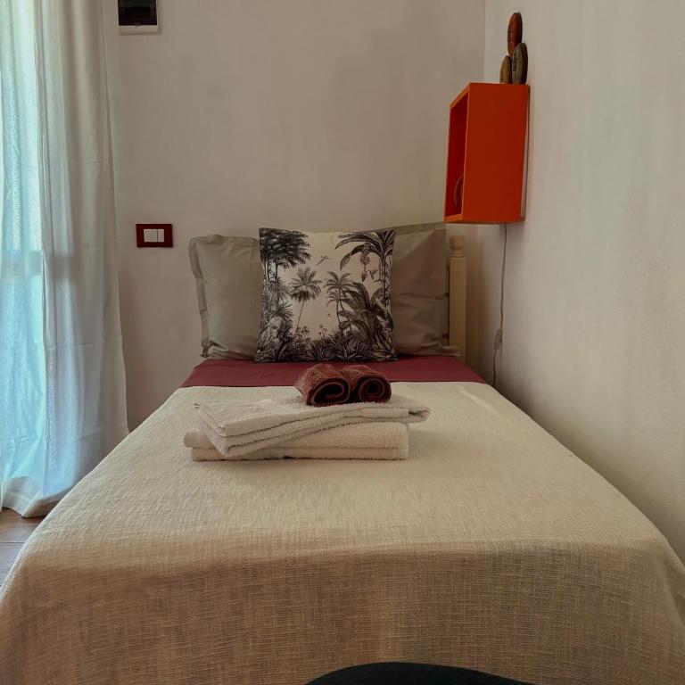 B&B Sole e Luna - Camera Doppia con Letti Singoli con Bagno Privato - 8