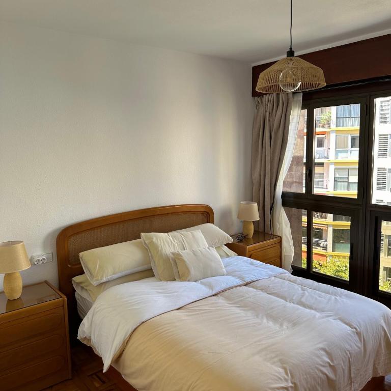 Piso en el corazón de Alicante con ubicación única - Two-Bedroom Apartment with City View - 15