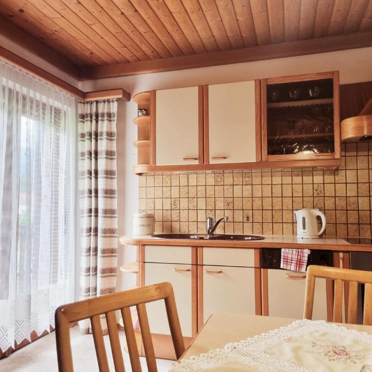 Guesthouse Schoba Typ D - Apartment mit 3 Schlafzimmern - 12