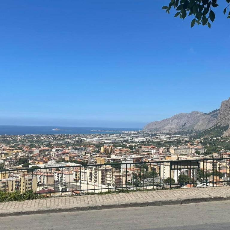 La Castellana Apartments, vista panoramica sul mare, nel cuore storico di Carini, a due passi dal Duomo e dal castello - Appartement 1 Chambre Supérieur - 17